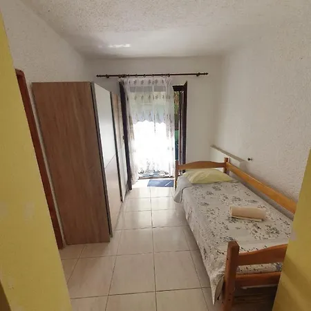 Apartment Bibaj - 350m Strand, Beach, Spiaggia Porec
